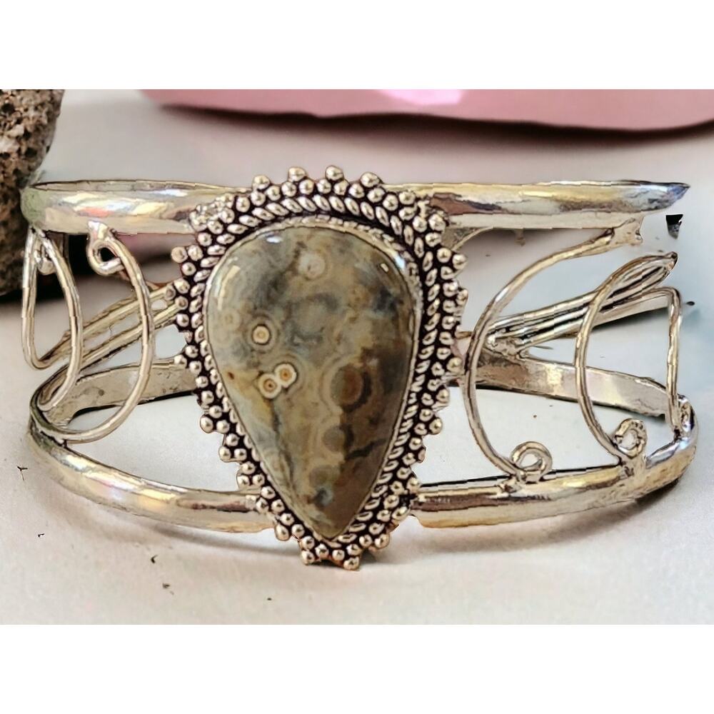 Crazy Lace Agate Silver Cuff Bracelet - Southwestern Elegance